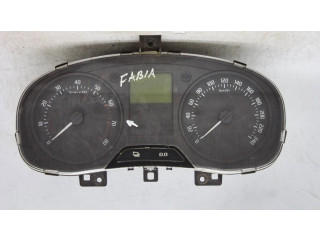 Přístrojová deska  Skoda Fabia Mk2 (5J) 2011 5j0920800e  