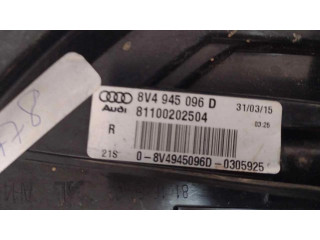 Задний фонарь  8V4945096D    Audi A3 S3 8V   2013-2019 года