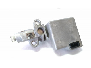 Блок управления 8999060430, 897B060100   Toyota Land Cruiser (J120)