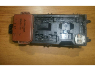 Блок предохранителей  mr318828, mb953355   Mitsubishi Space Star    