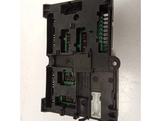 Блок предохранителей P00127005AP, 6837091   BMW 5 G30 G31    