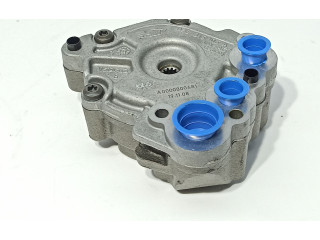 Масляный насос  CAWB / CAW 02E315105A, 02E315105B  Volkswagen Scirocco 