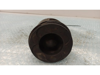 Píst 8370B   Mercedes-Benz R W251  pro naftový motor 3.0  