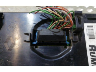Панель приборов 85017034   Renault Safrane       