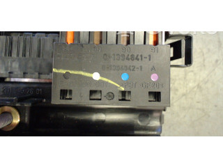   Pojistková skříňka 013948411   Mercedes-Benz ML W164 2007