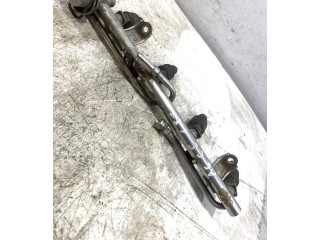 Vstřikovací lišta 058133681   Audi A6 S6 C5 4B     