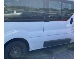 Zpětné zrcátko  Renault Trafic II (X83) 2010  7701473247  