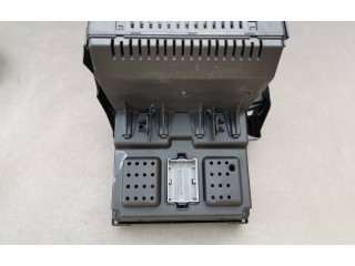   Pojistková skříňka 30682981, 12216069   Volvo S60 2007