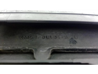 Передняя решётка Ford Focus 2004-2010 года 4M518C436AD      