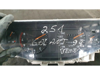 Přístrojová deska  Mitsubishi Galant 2000 MR444016, 2573104022  