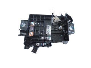   Pojistková skříňka 32359306   Volvo XC40 2023