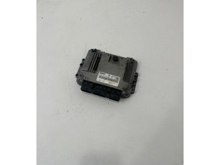 Блок управления двигателя    0281012568, 8200493934   Renault Trafic II (X83)
