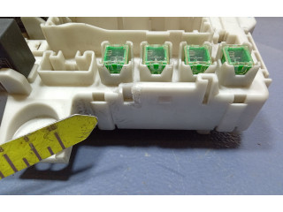 Блок предохранителей  5WK45103A, 5WK45103A   Mitsubishi Colt    