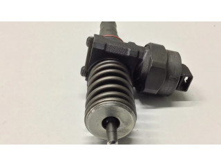 Vstřikovač 038130073J, 0414720015   Skoda Fabia Mk1 (6Y)  pro naftový motor 1.9  