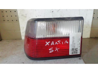 Задний фонарь  95668015    Citroen Xantia   