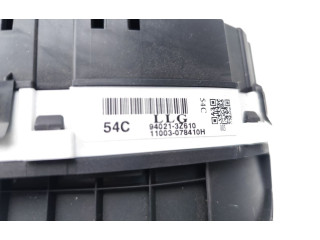 Přístrojová deska  Hyundai i40 2017 94021-3Z610, 11003-078410H  