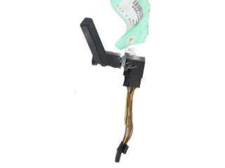 Ручка стеклоочистителей 7700780319   Renault 25