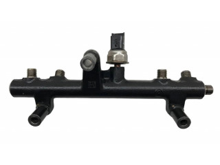 Vstřikovací lišta 9681909680, 28497Z01   Ford Mondeo MK IV  pro naftový motor 2.2  