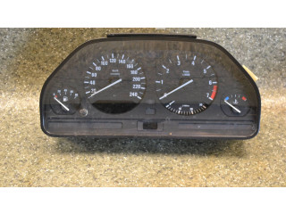 Přístrojová deska  BMW 5 E34 1995 8361119  