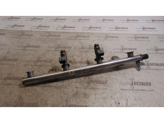 Vstřikovací lišta A1660700295   Mercedes-Benz A W168  pro benzínový motor 1.9  
