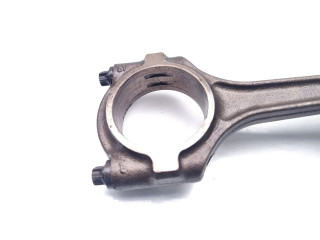 Píst A16XER   Opel Astra J    A16XER 