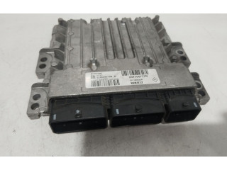 Блок управления двигателя S180067109A   Renault Fluence