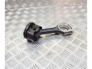 Píst A6510301917, A6510300020   Mercedes-Benz C W205    OM 654.920 