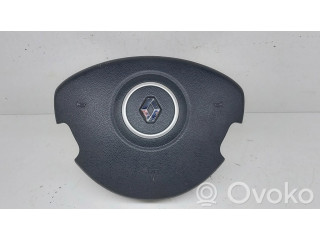 Подушка безопасности водителя 8200677496   Renault Clio III