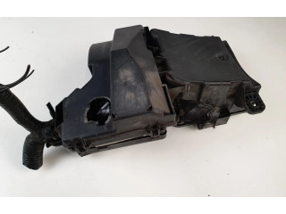   Pojistková skříňka 284B7JD01A   Nissan Qashqai 2008