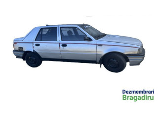 Zpětné zrcátko  Dacia Nova 1999    