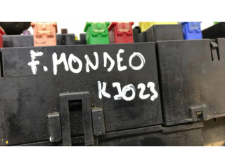 Блок предохранителей  1s7t14a142aa, k3023   Ford Mondeo Mk III    
