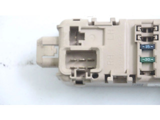   Pojistková skříňka 8G2306854765, 8G2306854765   Mazda 323 1999