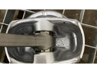 Píst    Dodge Challenger  pro benzínový motor 3.6 ERB 