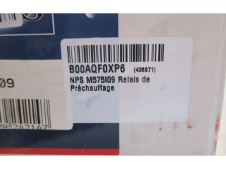 Řídící jednotka K8T72271, MD191466   Mitsubishi Space Wagon 1992