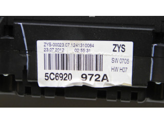 Přístrojová deska  Volkswagen Jetta VI 2013 5C6920972A  