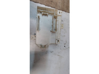 Блок предохранителей  MN108319   Mitsubishi Colt    