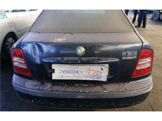 Zpětné zrcátko  Skoda Octavia Mk2 (1Z) 2004    