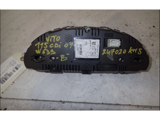 Přístrojová deska  Mercedes-Benz Vito Viano W639 2007 6394464921  