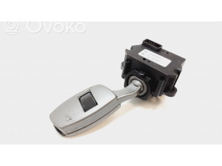 Ручка стеклоочистителей 6959987   BMW 7 E65 E66