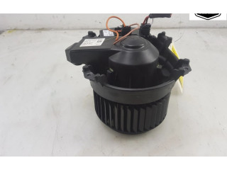 Вентилятор печки    A2469064100, A2226090305   Mercedes-Benz GLA W156