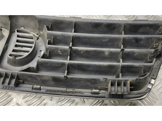 Передняя решётка Audi A6 S6 C4 4A 1994-1997 года 4B0853651A      