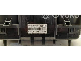 Přístrojová deska  Seat Toledo III (5P)  5P0920822E  