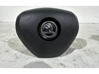 Подушка безопасности водителя    Skoda Scala