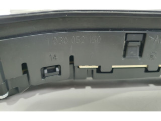 Přístrojová deska  Mercedes-Benz A W176 2013 A1769009301, 0263700128  