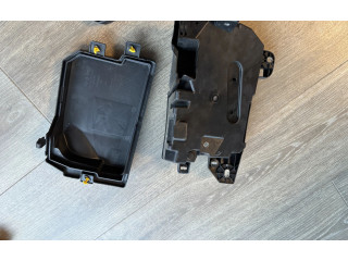 Блок предохранителей  284B88494R   Renault Arkana    