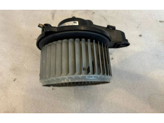 Вентилятор печки    4B1820021B, 0130111202   Audi A6 Allroad C5