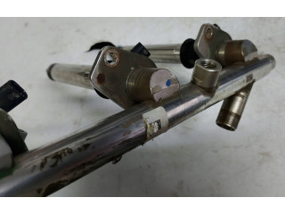 Топливная рампа A2780700687   Mercedes-Benz SL R231  