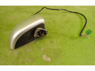 Zpětné zrcátko  Volkswagen New Beetle 2000  010544LAKLG9R  