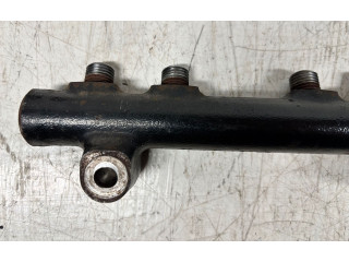 Vstřikovací lišta 9685297580, 1570P7   Peugeot 3008 I     