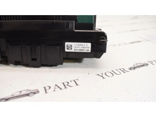 Блок предохранителей 9210863   BMW X3 F25    